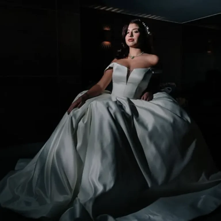 Tiempo de novias – Vestidos de novia, expositor de Expo Matrimonio